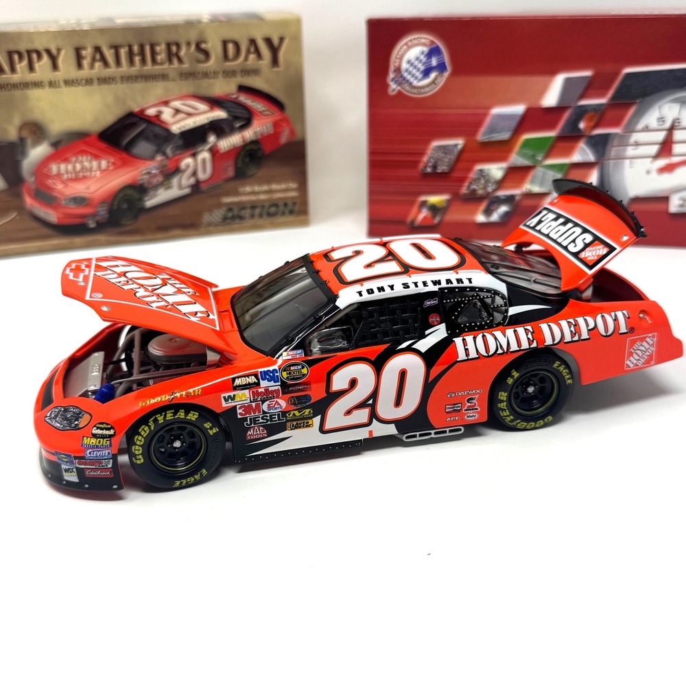 Tony Stewart 2004 Father's Day 20 Home Depot 1:24 Diecast Monte Carlo Action ARC